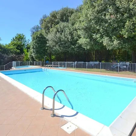 1 Bedroom Pet Friendly In *